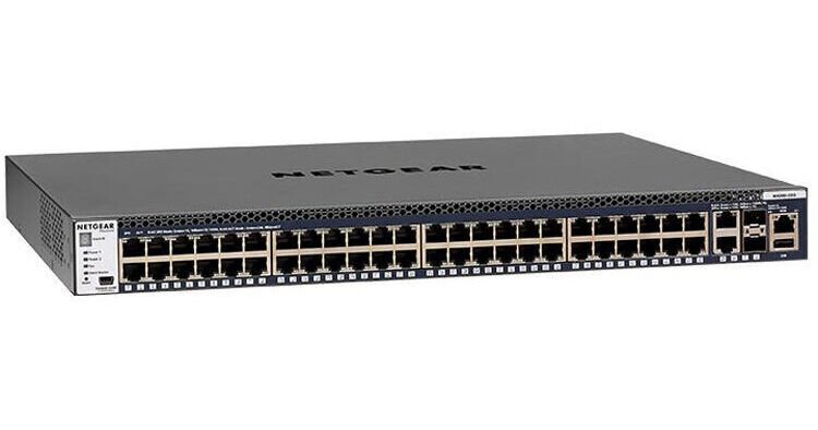 Netgear GSM4352S-100NES Netgear 48x1G, 2x10G, 2xSFP+ Managed Switch