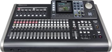 Tascam DP-24SD Digital Portastudio 24-Kanal Dijital Multitrack Kaydedici / Ses Kayıt Cihazı
