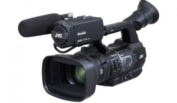 JVC GY-HM660E