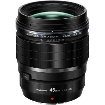 Olympus M.Zuiko Digital 45mm Lens 1:1.2